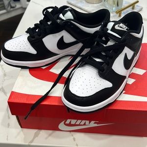 SOLD!! Sold!!! Nike Dunk panda